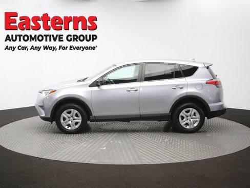 Used 2018 Toyota RAV4 LE w/ All Weather Liner Package FWD image 58