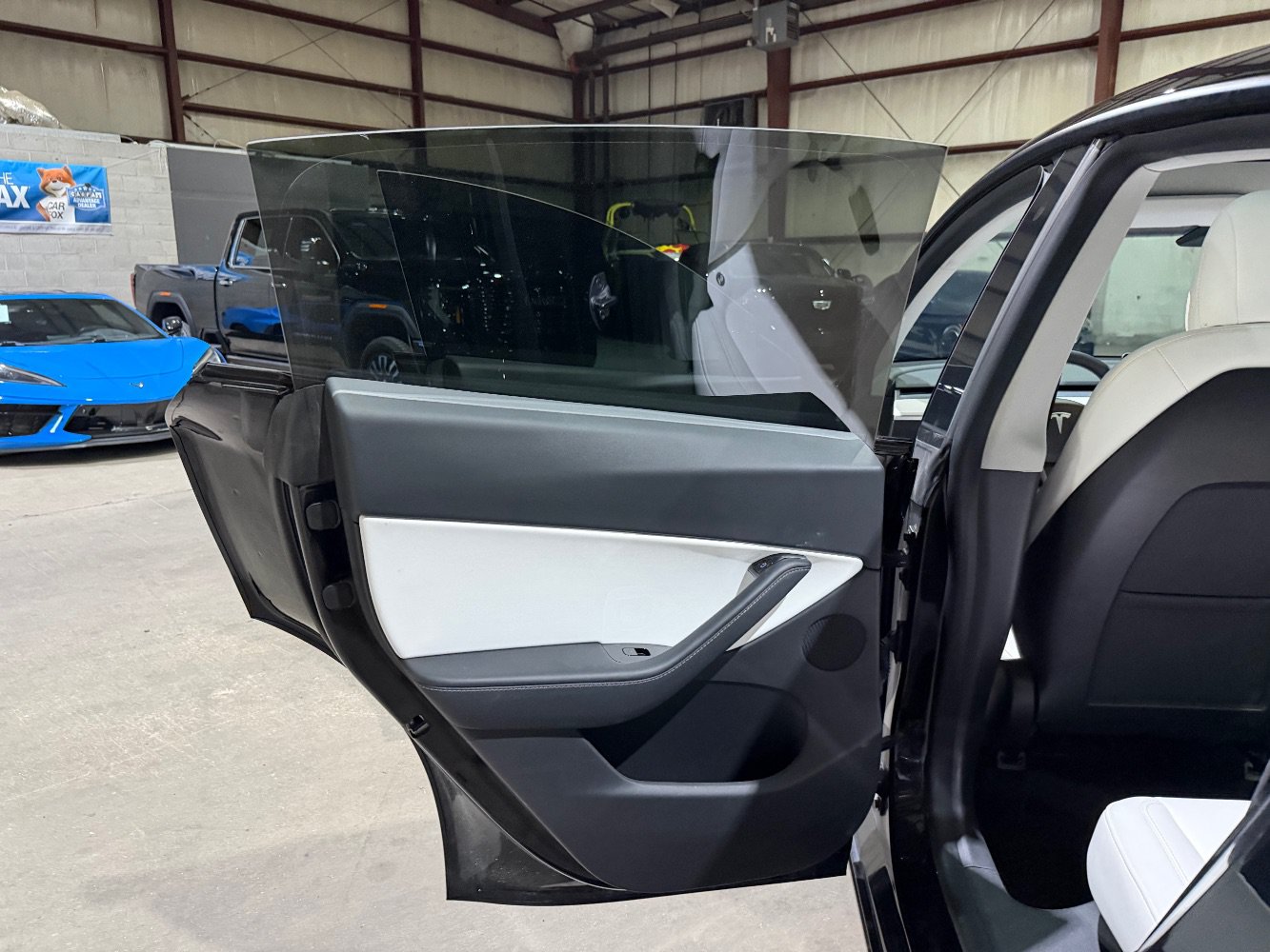 Used 2020 Tesla Model Y Long Range AWD/4WD image 15