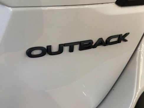 Certified 2025 Subaru Outback Onyx Edition AWD/4WD image 22