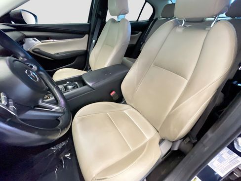 Used 2019 MAZDA MAZDA3 Sedan w/ Preferred Package image 13