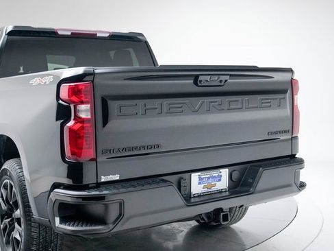 Used 2023 Chevrolet Silverado 1500 Custom w/ LPO, Dark Essentials Package image 4