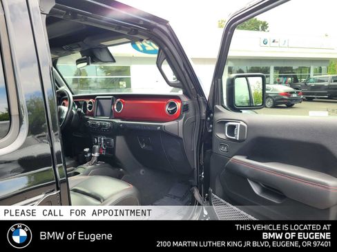 Used 2021 Jeep Wrangler Unlimited Rubicon w/ Uconnect 4C Nav & Sound Group AWD/4WD image 10