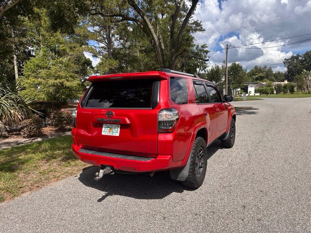 Used 2021 Toyota 4Runner SR5 Premium w/ Moonroof Package AWD/4WD image 2
