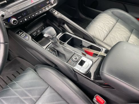 Used 2024 Kia Telluride SX Prestige X-Line AWD/4WD image 17