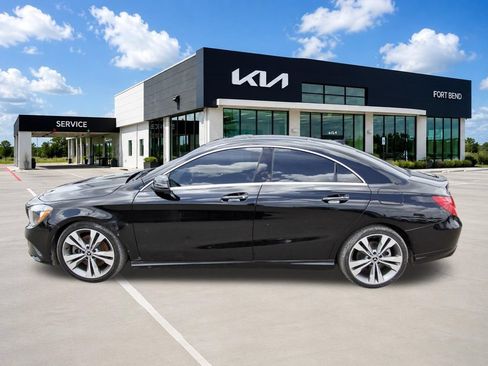 Used 2019 Mercedes-Benz CLA 250 4MATIC image 8