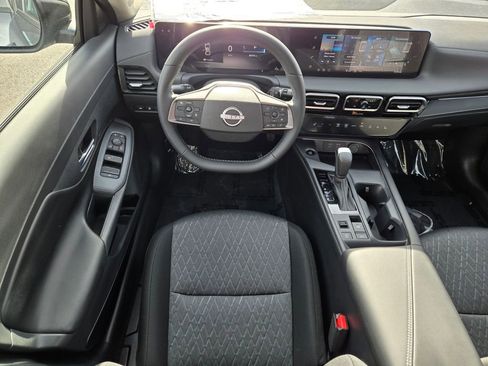 New 2026 Nissan Sentra SV w/ Floor Mat Package FWD image 9