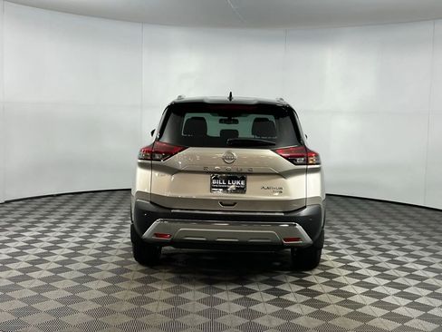 Used 2023 Nissan Rogue Platinum w/ Platinum Premium Package image 7