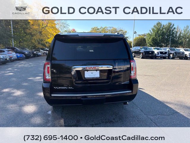 Used 2016 GMC Yukon XL Denali w/ Open Road Package AWD/4WD image 3