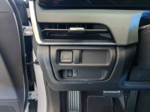 New 2026 Cadillac CT5 Sport w/ Technology Package image 25