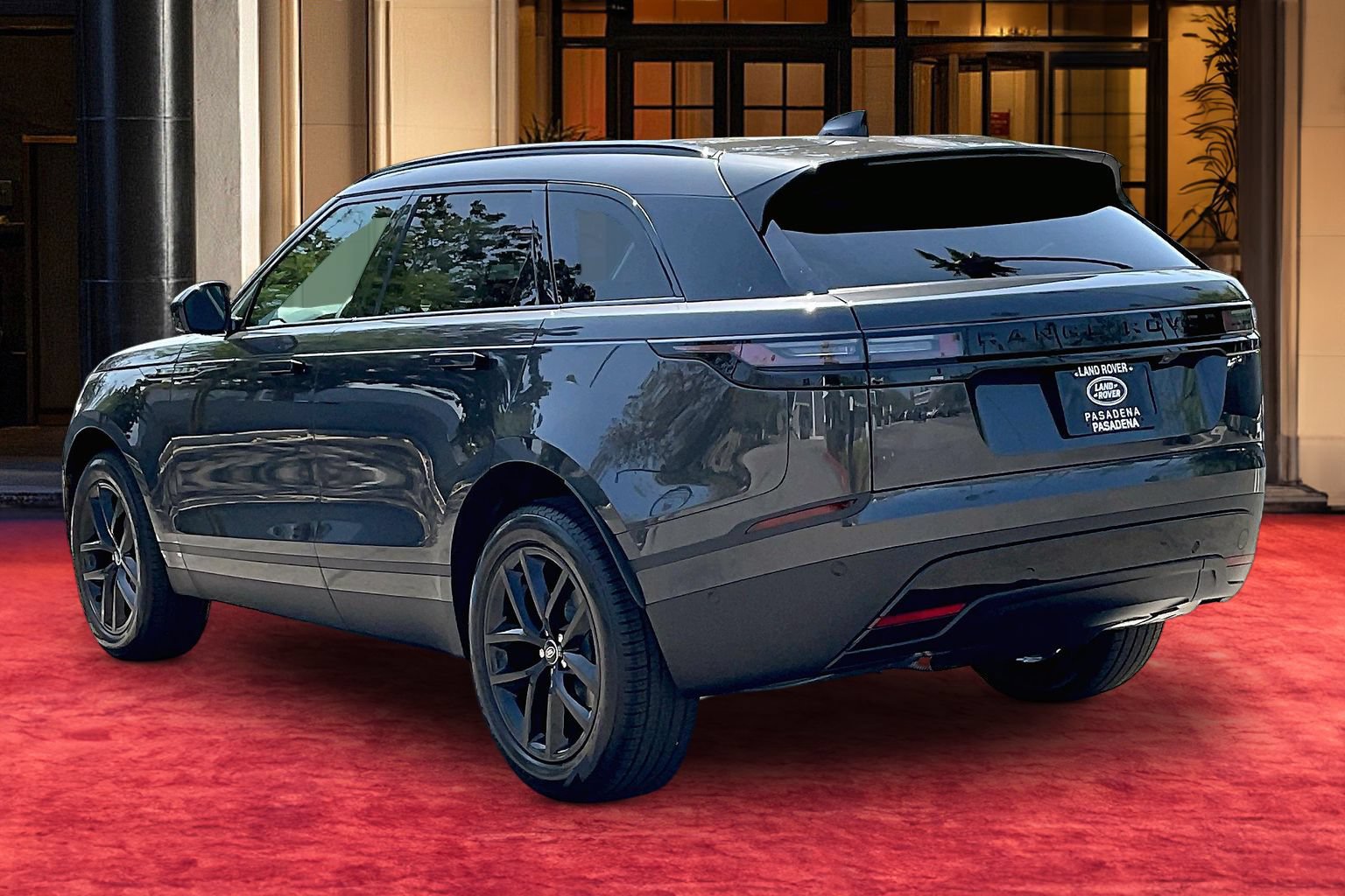 New 2026 Land Rover Range Rover Velar S AWD/4WD image 4