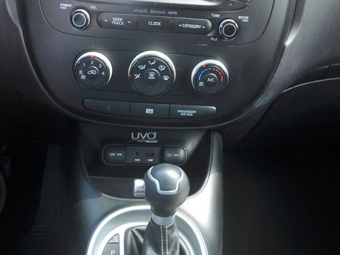 Used 2014 Kia Soul + w/ UVO w/Eservices Package FWD image 39