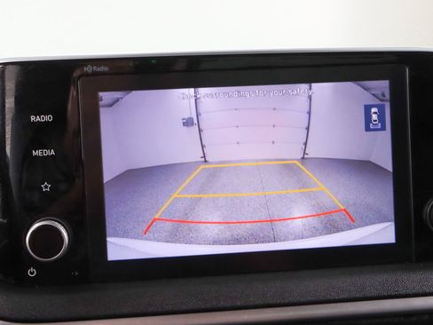 Used 2023 Hyundai Sonata SE FWD image 18