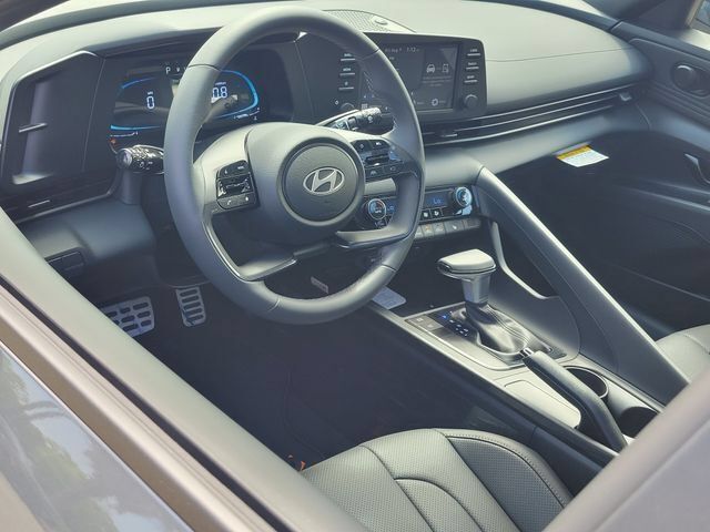 New 2026 Hyundai Elantra SEL Sport FWD image 5