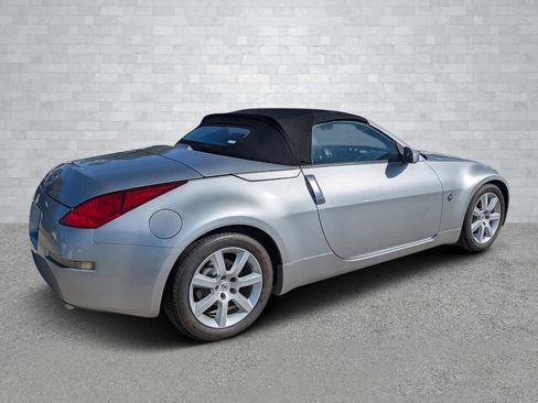 Used 2005 Nissan 350Z Enthusiast image 5