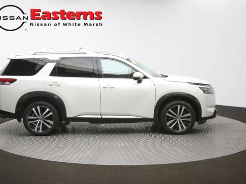 Used 2023 Nissan Pathfinder Platinum AWD/4WD image 48