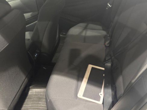 Used 2023 Toyota Corolla LE image 9