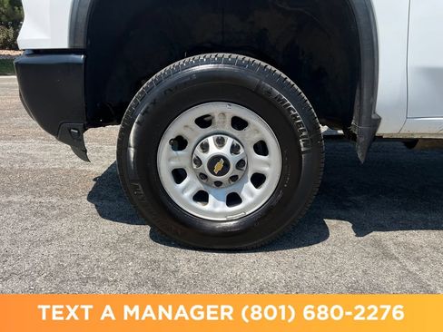Used 2024 Chevrolet Silverado 2500 W/T AWD/4WD image 24