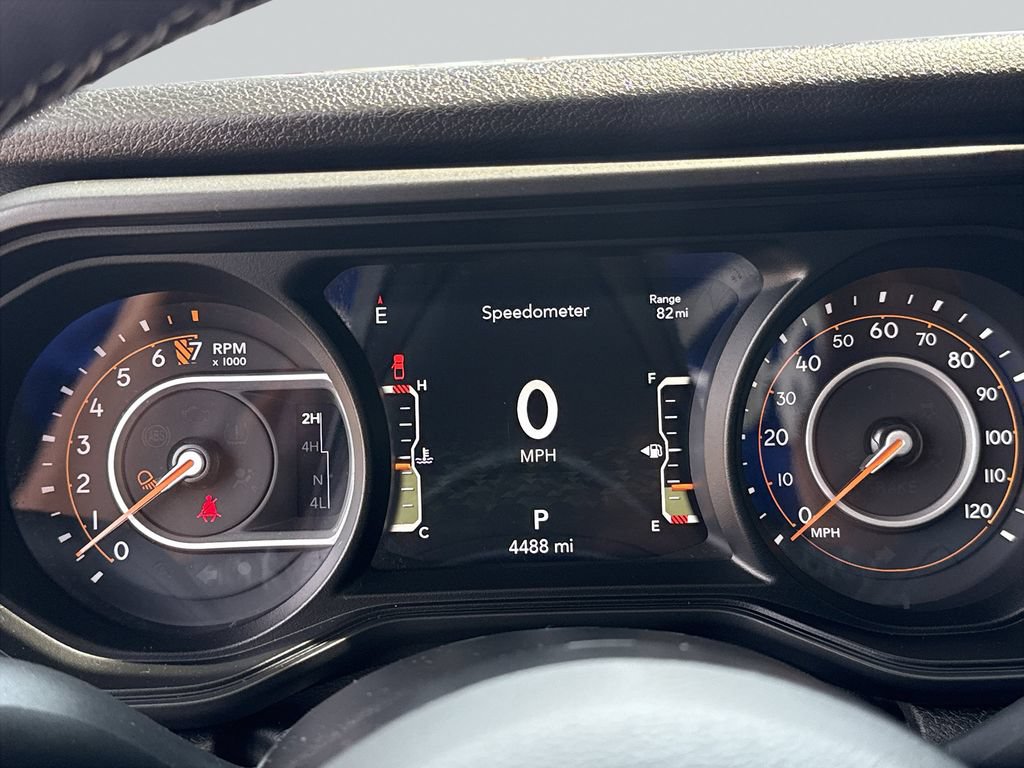 Used 2025 Jeep Gladiator Sport AWD/4WD image 12