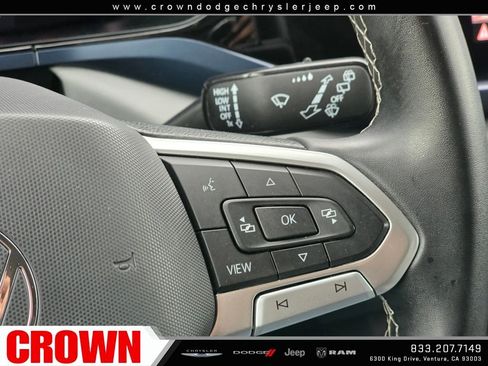 Used 2022 Volkswagen Taos SE image 29