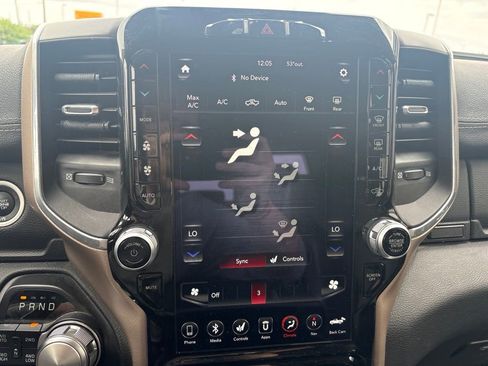 Used 2021 RAM 1500 Laramie AWD/4WD image 13