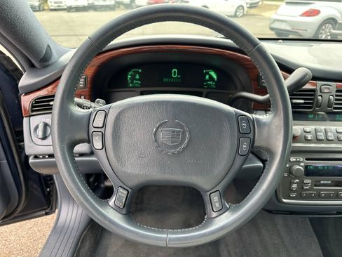 Used 2004 Cadillac De Ville FWD image 14