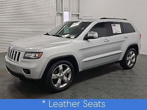 Used 2011 Jeep Grand Cherokee Limited w/ Luxury Group II image 5