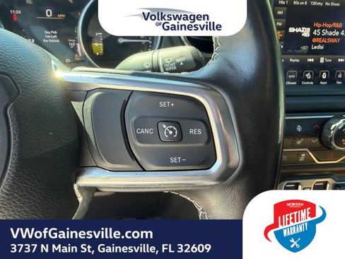 Used 2023 Jeep Wrangler Unlimited Sahara w/ Cold Weather Group AWD/4WD image 26