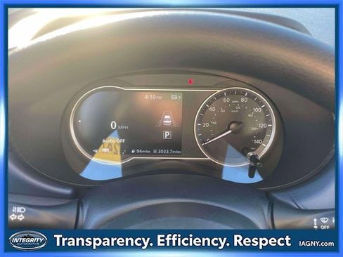 Certified 2025 Nissan Versa SV w/ Trunk Package image 24