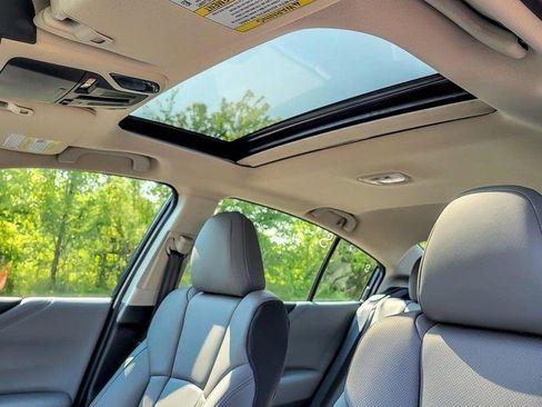 New 2025 Subaru Legacy Limited image 3