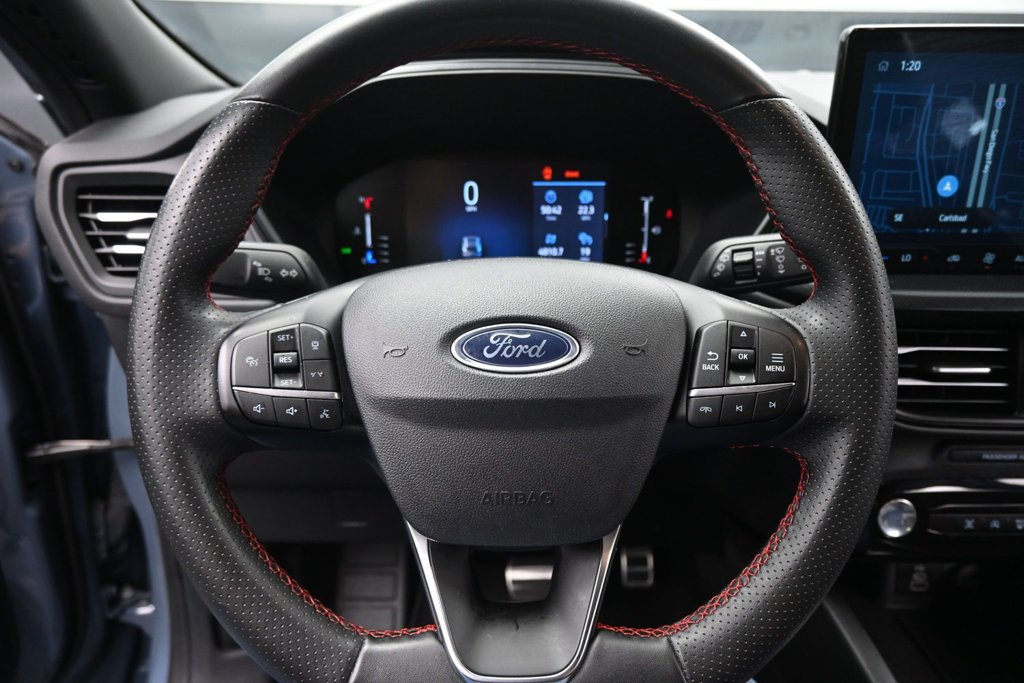 Used 2024 Ford Escape ST-Line w/ Tech Pack #1 FWD image 11