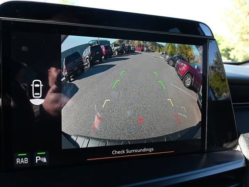 Used 2026 Subaru Outback Limited AWD/4WD image 12