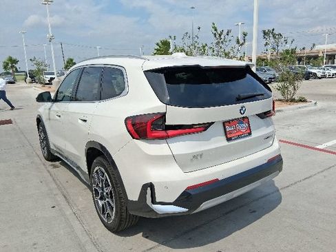 New 2026 BMW X1 xDrive28i w/ Technology Package AWD/4WD image 12