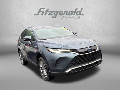 Used 2021 Toyota Venza XLE w/ Softex Package