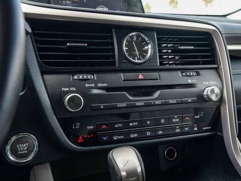 Used 2018 Lexus RX 350L FWD w/ Accessory Package image 20