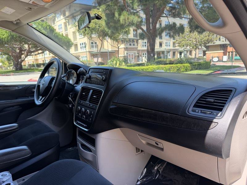 Used 2016 Dodge Grand Caravan SE w/ Quick Order Package 29E SE FWD image 49
