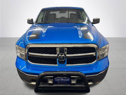 Used 2022 RAM 1500 Classic SLT AWD/4WD image 10