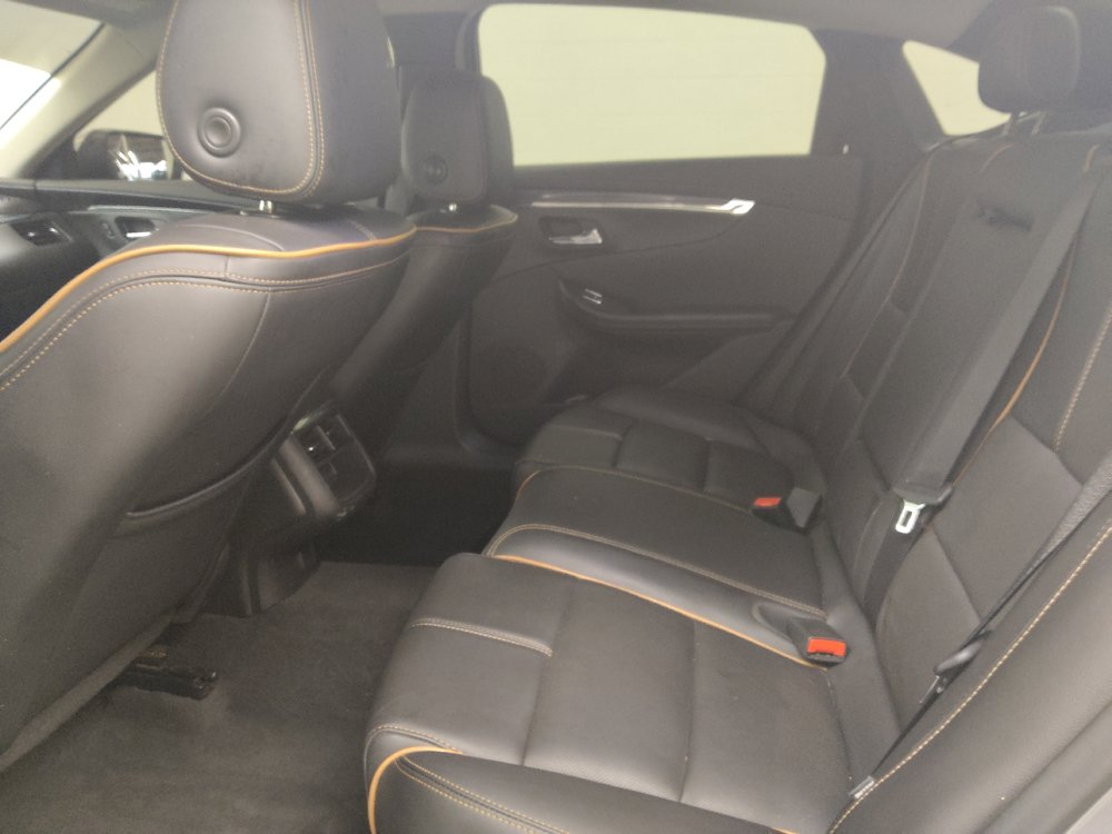 Used 2017 Chevrolet Impala Premier w/ Enhanced Convenience Package FWD image 18