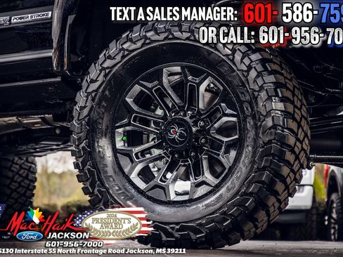 Certified 2022 Ford F250 Lariat w/ Black Appearance Package AWD/4WD image 2