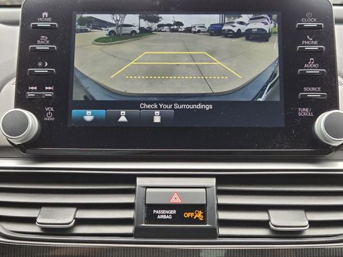 Used 2021 Honda Accord Sport image 7