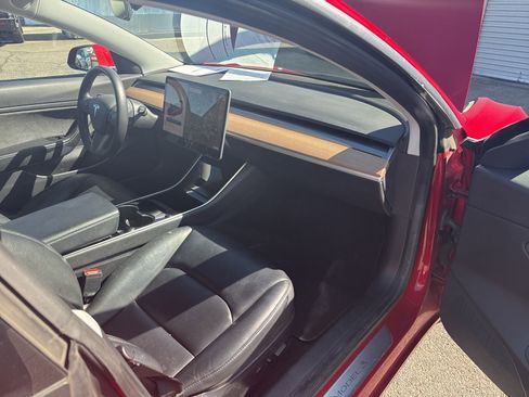 Used 2020 Tesla Model 3 Long Range image 12