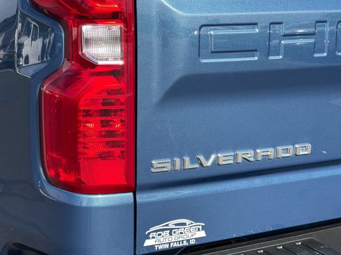 Used 2024 Chevrolet Silverado 1500 Custom AWD/4WD image 31