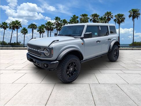 New 2026 Ford Bronco Badlands AWD/4WD image 4