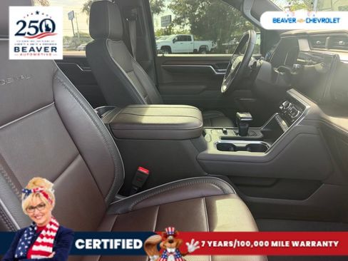 Used 2025 GMC Sierra 1500 Denali w/ Technology Package AWD/4WD image 11