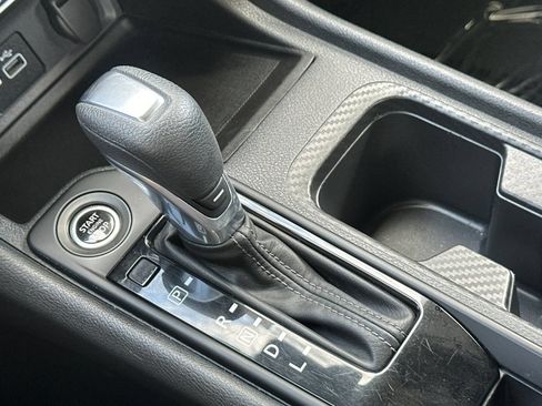 Used 2025 Nissan Sentra S FWD image 17
