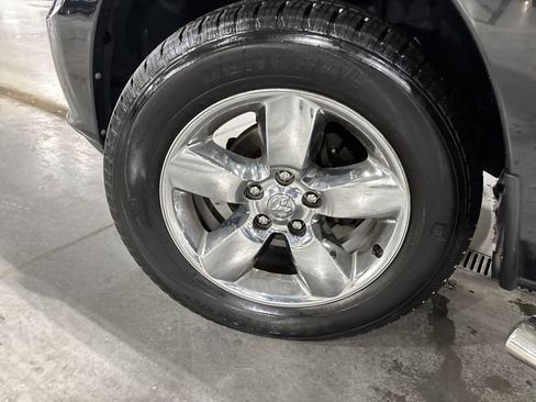 Used 2018 RAM 1500 Express w/ Express Value Package image 34