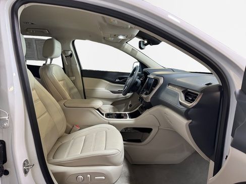 Used 2023 GMC Acadia Denali AWD/4WD image 26