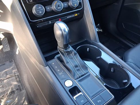 Certified 2023 Volkswagen Atlas Cross Sport SE w/ Black Wheel Package FWD image 22