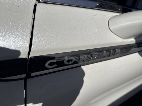 Used 2022 Lincoln Corsair FWD image 4
