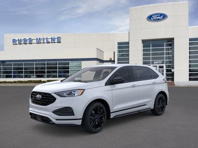 New 2024 Ford Edge SE w/ Black Appearance Package
