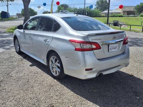 Used 2015 Nissan Sentra SR FWD image 5